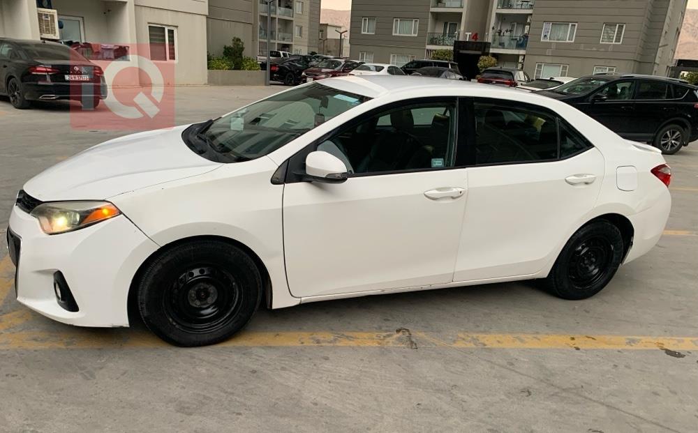 تويوتا كورولا